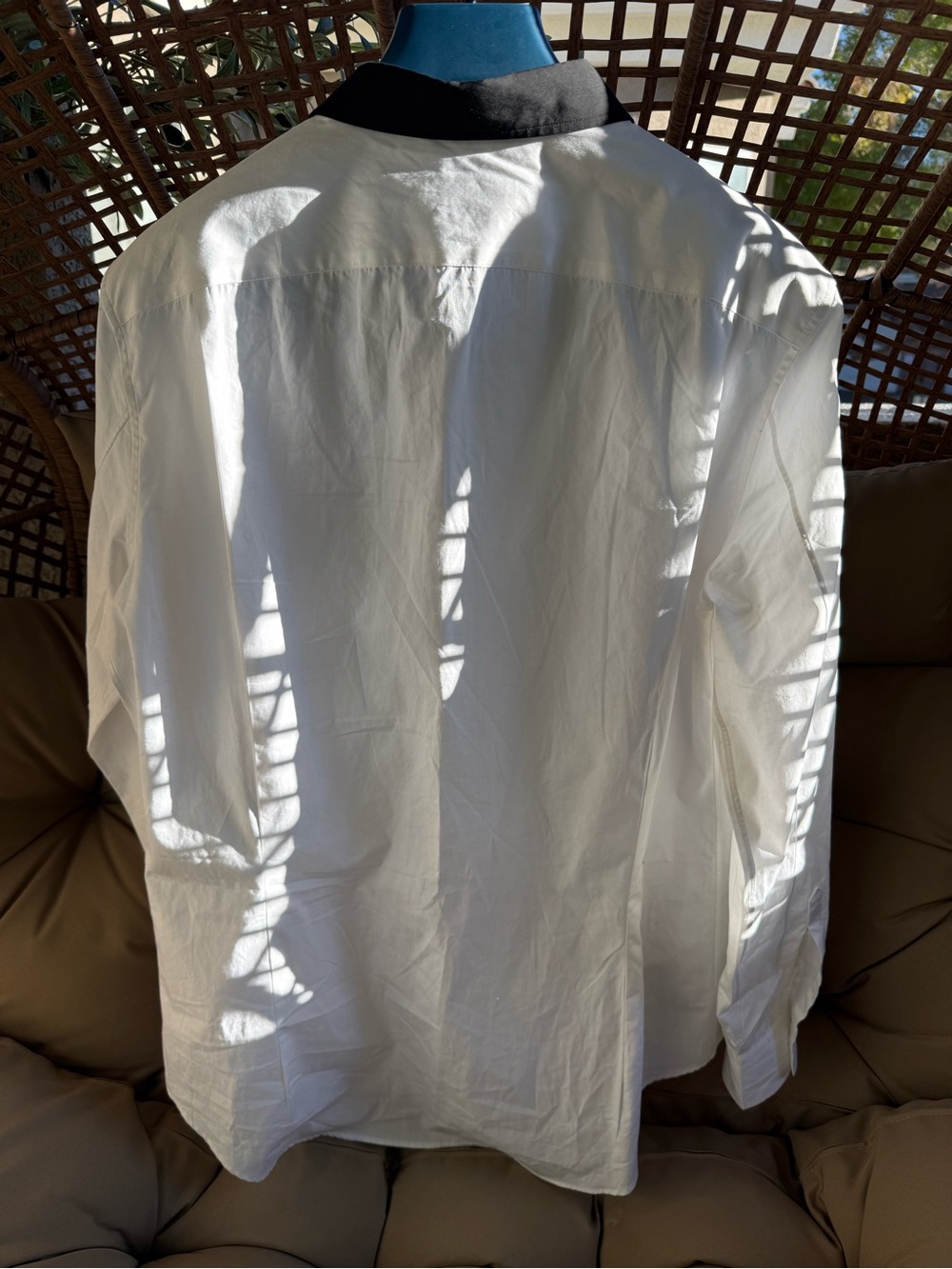 Alexander McQueen Men’s White Shirt with Central Black Panel - Picture 6 of 10